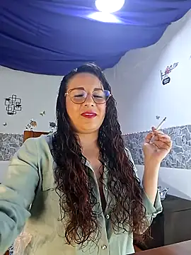 Snapshot of zamy_x chatting on April 2026 08:44:02 AM zamy x online show from April 2026 08:44:02 AM