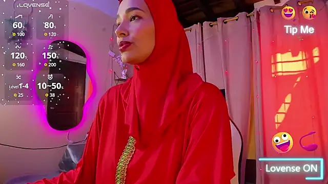 ShanaJamil online show from September 2025 12:07:01 PM