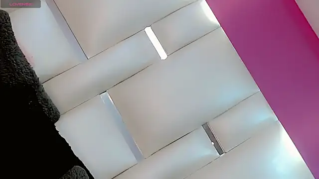 Snapshot of JessiscaWalker chatting on November 2025 07:38:01 PM JessiscaWalker online show from November 2025 07:38:01 PM