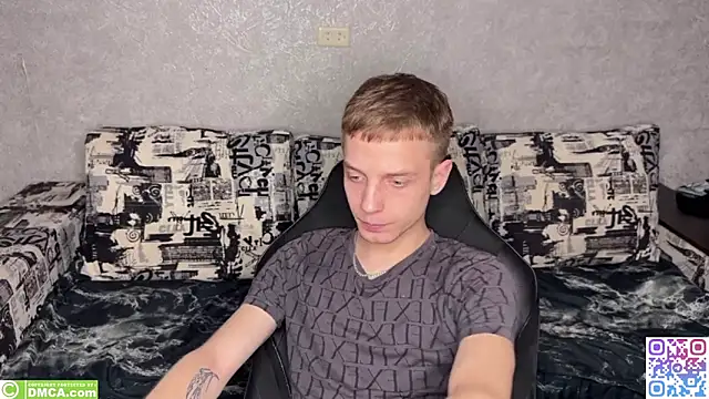 Snapshot of Sky_hunter chatting on September 2025 12:43:01 PM Sky hunter online show from September 2025 12:43:01 PM