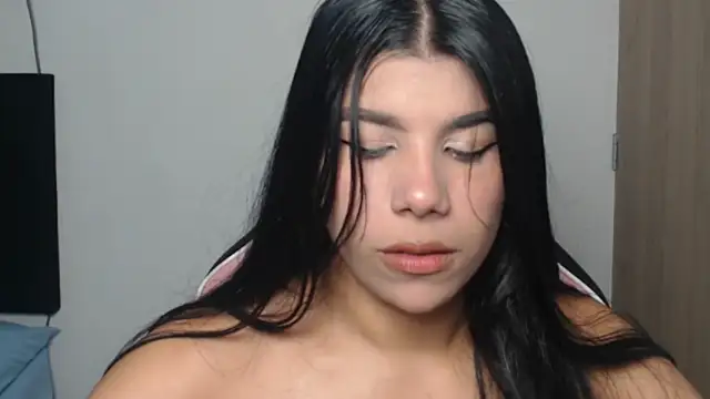 MayaScott11 online show from March 2026 07:08:01 PM