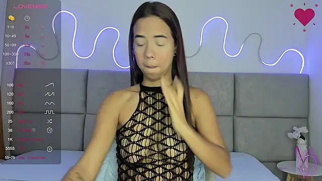 Anntonellaa online show from November 2025 12:27:02 PM