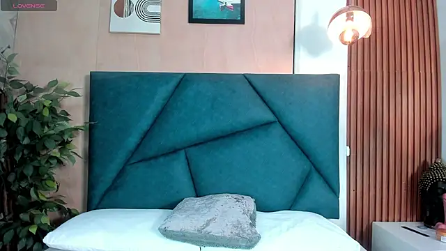 VictoriaHarriss online show from December 2025 12:32:01 PM