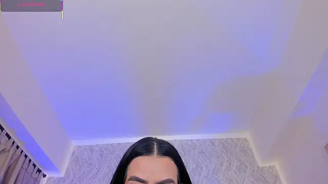 Snapshot of Sophiie_Belle chatting on October 2025 02:47:02 PM Sophiie Belle online show from October 2025 02:47:02 PM