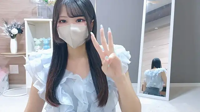 Snapshot of Ruru-shuv chatting on September 2025 09:00:02 AM Ruru-shuv online show from September 2025 09:00:02 AM