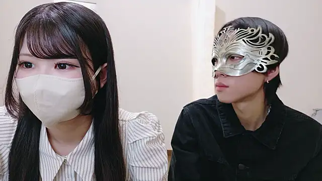 Snapshot of Ruru-shuv chatting on October 2025 11:11:01 AM Ruru-shuv online show from October 2025 11:11:01 AM