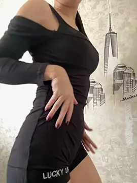 milka catt online show from September 2025 10:18:01 AM