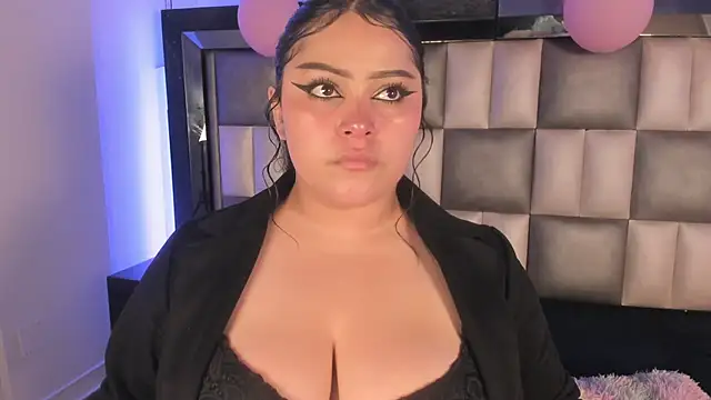 abbiecollins js online show from November 2025 03:53:02 AM