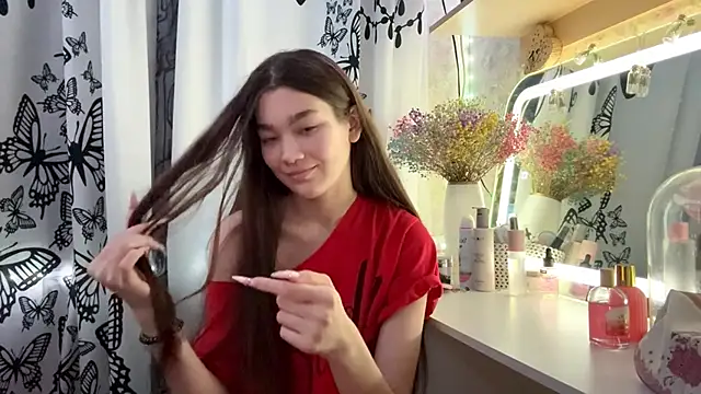 Cuteviola online show from December 2025 09:47:02 AM