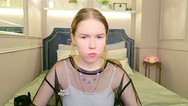 Alida Brice online show from November 2025 05:53:02 AM