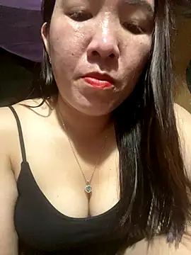 Snapshot of Luna-ass chatting on October 2025 02:21:02 PM Luna-ass online show from October 2025 02:21:02 PM