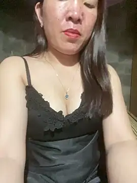 Snapshot of Luna-ass chatting on November 2025 01:28:01 PM Luna-ass online show from November 2025 01:28:01 PM