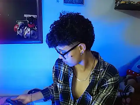 Jade Rayden online show from February 2026 09:02:02 PM