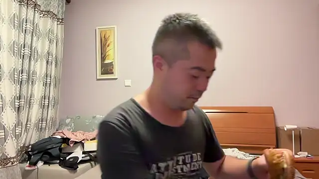 Mr Dog online show from September 2025 11:11:01 AM