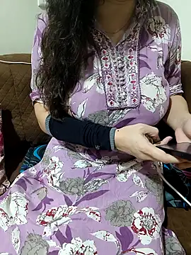 Snapshot of sassy_aly007 chatting on October 2025 02:29:01 PM sassy aly007 online show from October 2025 02:29:01 PM