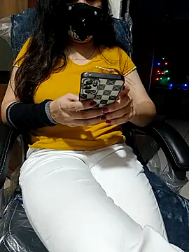 Snapshot of sassy_aly007 chatting on November 2025 05:23:02 PM sassy aly007 online show from November 2025 05:23:02 PM