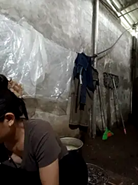 Snapshot of Na_xx chatting on October 2025 04:02:02 AM Na xx online show from October 2025 04:02:02 AM