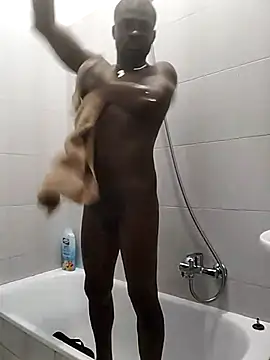 Kwasi-a online show from October 2025 04:40:02 PM