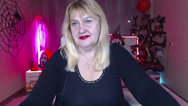 EmmaEllison online show from November 2025 07:30:02 AM