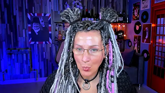 UmaSpace online show from September 2025 01:15:01 PM