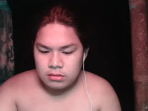 Snapshot of Huntrix2025 chatting on May 2026 09:45:02 PM Huntrix2025 online show from May 2026 09:45:02 PM