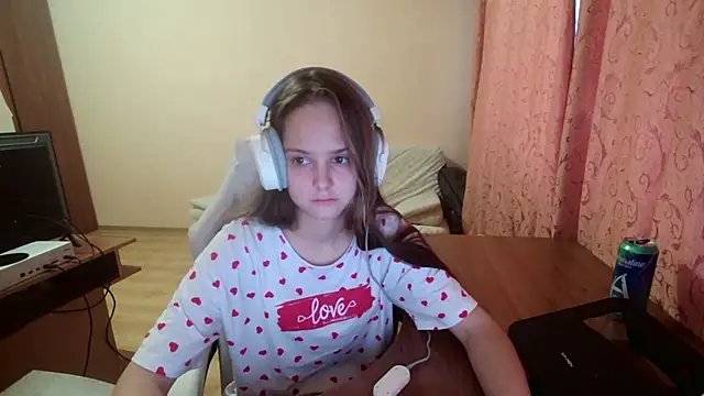 Snapshot of SharybbFace chatting on September 2025 03:04:02 PM SharybbFace online show from September 2025 03:04:02 PM