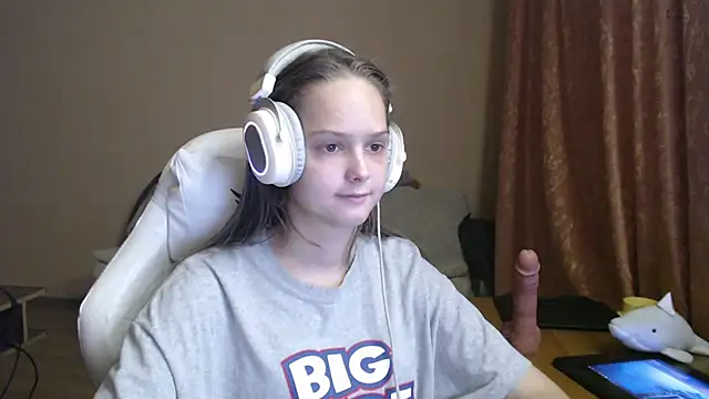 Snapshot of SharybbFace chatting on October 2025 05:10:02 PM SharybbFace online show from October 2025 05:10:02 PM