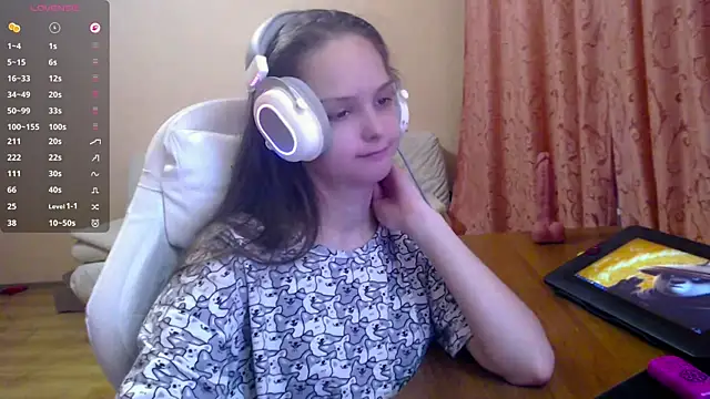 Snapshot of SharybbFace chatting on October 2025 03:22:02 PM SharybbFace online show from October 2025 03:22:02 PM