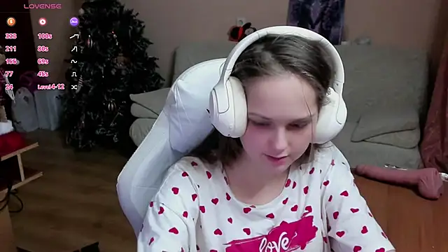 Snapshot of SharybbFace chatting on November 2025 03:11:01 PM SharybbFace online show from November 2025 03:11:01 PM