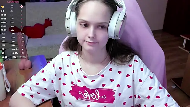 SharybbFace online show from February 2026 03:07:01 PM