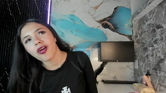 SharomHilton online show from September 2025 08:13:02 PM