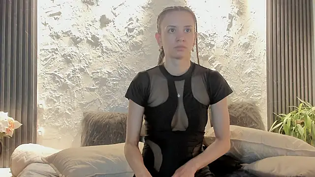 joselin rouse online show from April 2026 01:15:01 PM