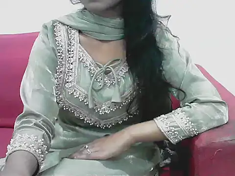 short girl  online show from February 2026 08:07:02 PM