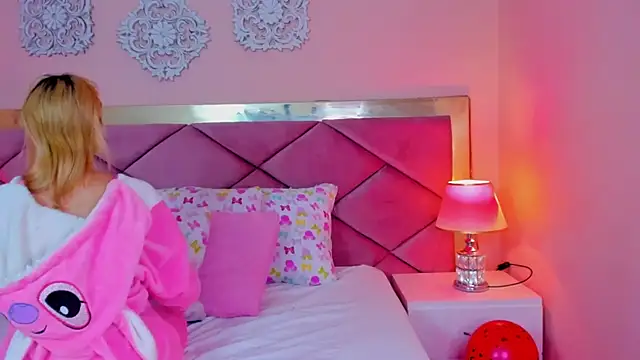 ChloeLaurentt online show from February 2026 08:42:02 PM