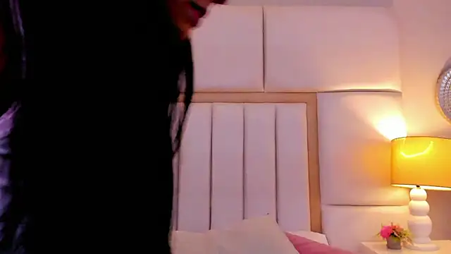 LaylaaDoll online show from March 2026 06:57:01 PM