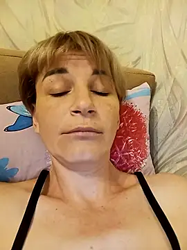 SweetKiss96 online show from September 2025 06:35:01 PM