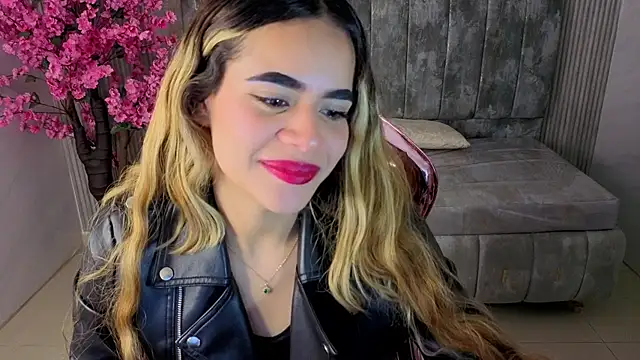 lilith4 s online show from October 2025 08:55:02 AM