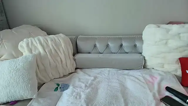 BarbieKarly online show from September 2025 07:30:02 PM