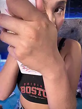 Isabella-Teen online show from September 2025 12:34:01 AM