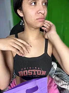 Isabella-Teen online show from October 2025 02:11:01 AM