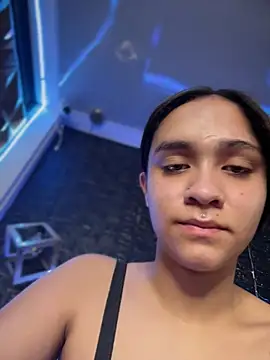 Isabella-Teen online show from November 2025 02:24:02 AM