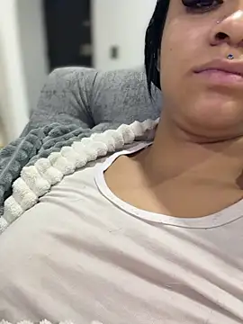 Isabella-Teen online show from April 2026 02:05:02 AM