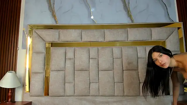 Snapshot of AggathaSanders_ chatting on October 2025 12:34:02 PM AggathaSanders  online show from October 2025 12:34:02 PM