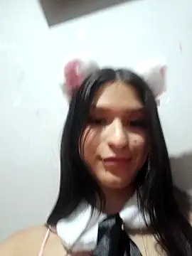 Snapshot of AggathaSanders_ chatting on October 2025 05:57:02 PM AggathaSanders  online show from October 2025 05:57:02 PM