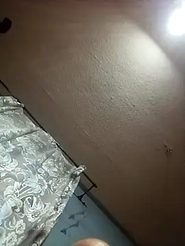 Snapshot of Jarektchurzewski chatting on December 2025 03:05:01 PM Jarektchurzewski online show from December 2025 03:05:01 PM