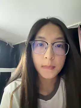 Snapshot of xiaobaimao6 chatting on November 2025 04:07:02 PM xiaobaimao6 online show from November 2025 04:07:02 PM