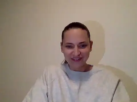 Ysolveni online show from October 2025 11:06:02 PM