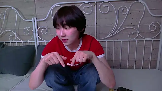 HeejinWang online show from April 2026 08:17:02 PM