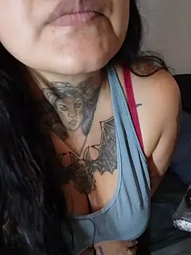 agnesvela online show from March 2026 05:01:02 AM