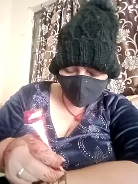 Love-890 online show from November 2025 08:05:01 AM